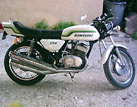 1972 Kawasaki S1 