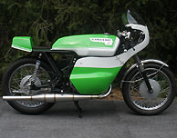 Kawasaki A1R replica